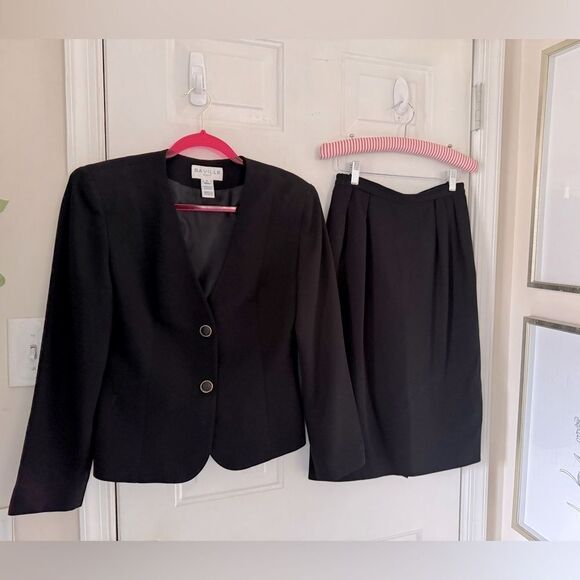 VTG Saville Black Skirt Suit Size 8 - Picture 3 of 12
